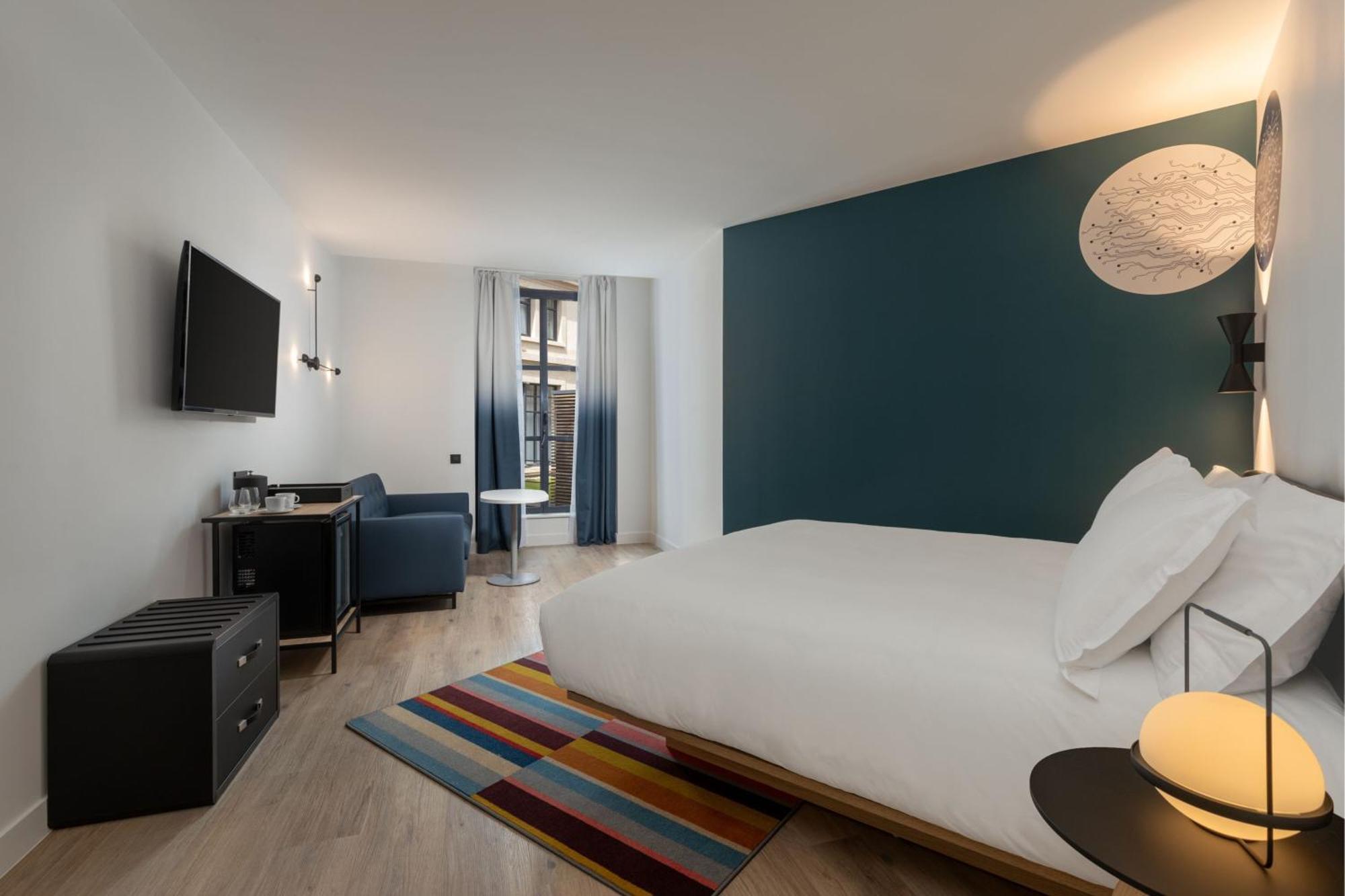 Aloft Hotel Dijon By Marriott Exterior photo